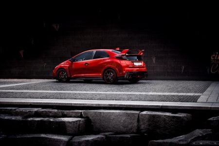 2015-Honda-Civic-Type-R-3