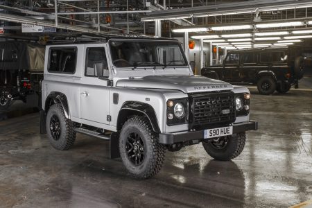 Land Rover Defender 2.000.000: Construido a mano por un grupo de famosos