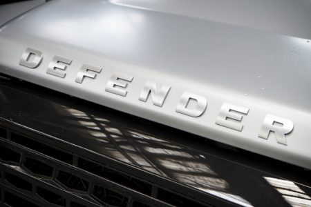 Land-Rover-Defender-2000000-31