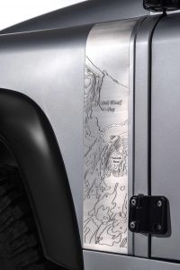 Land-Rover-Defender-2000000-8