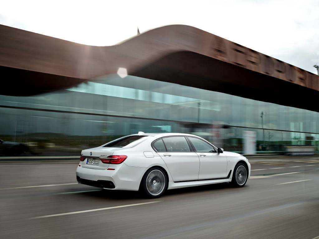 BMW Serie 7 Pack M, la esperada antesala del M7 ya está aquí