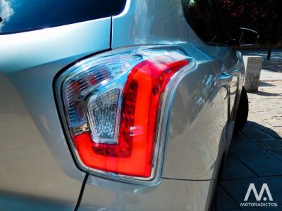 contacto_ssangyong_tivoli_15