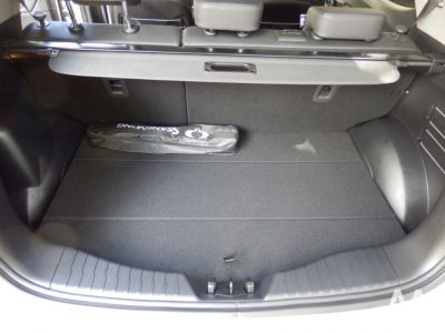 contacto_ssangyong_tivoli_16