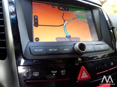 contacto_ssangyong_tivoli_18
