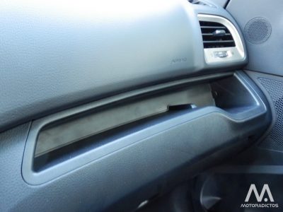 contacto_ssangyong_tivoli_25