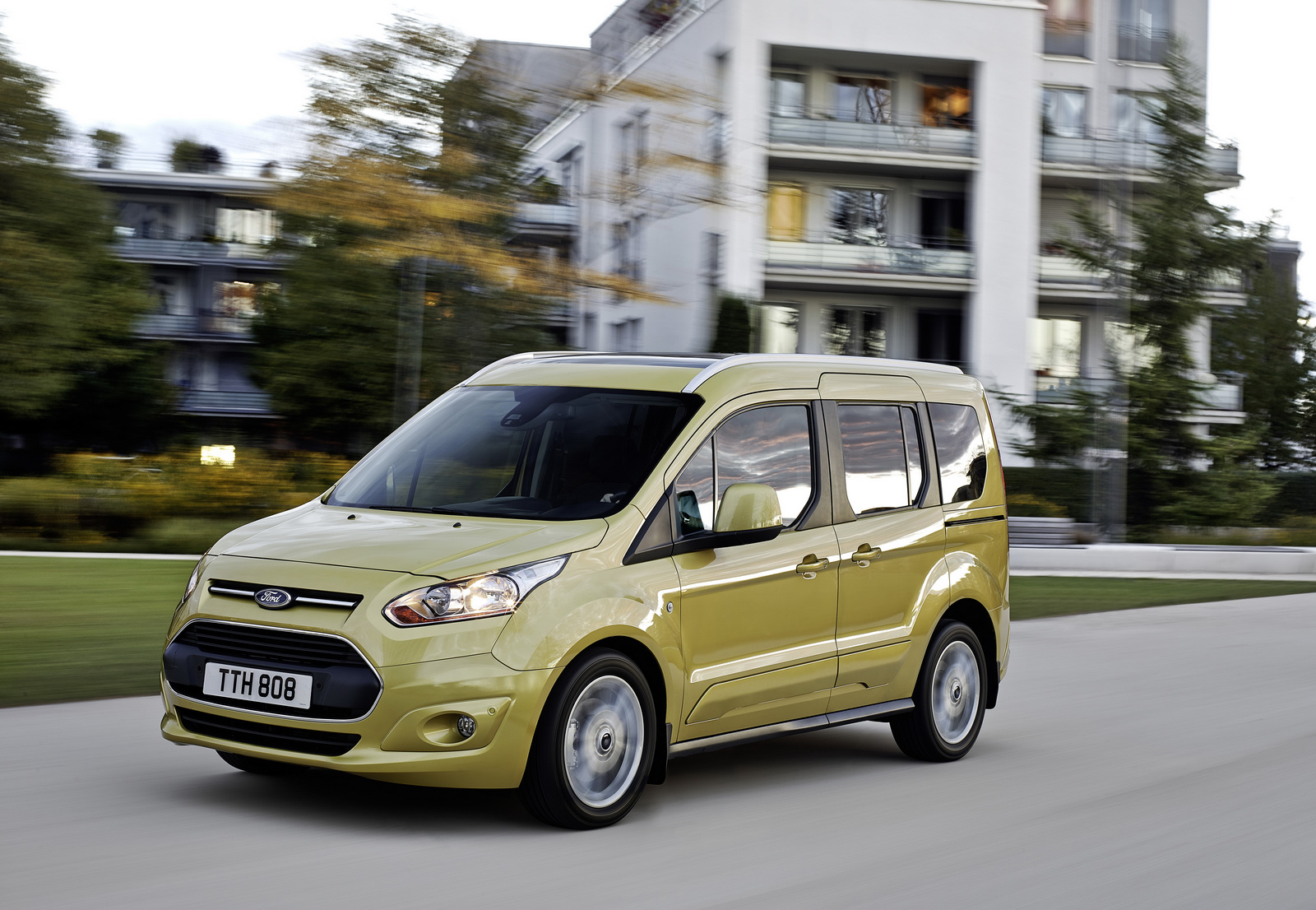 Ford Tourneo Connect y Grand Tourneo Connect Ahora con el nuevo 1.5