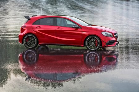 Mercedes A 45 AMG 2016: Con 381 CV, vuelve a ser el rey de los compactos