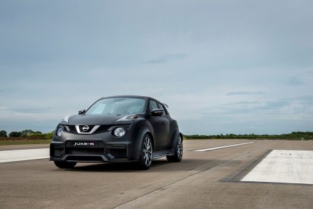 Nissan Juke-R 2.0: Motor de GT-R Nismo con 600 CV para el Juke menos racional