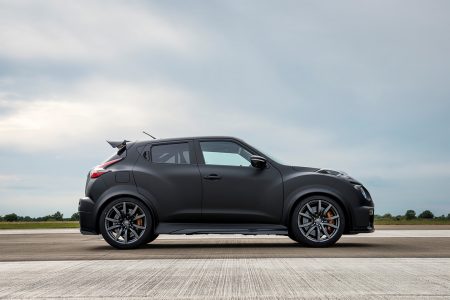 Nissan Juke-R 2.0: Motor de GT-R Nismo con 600 CV para el Juke menos racional