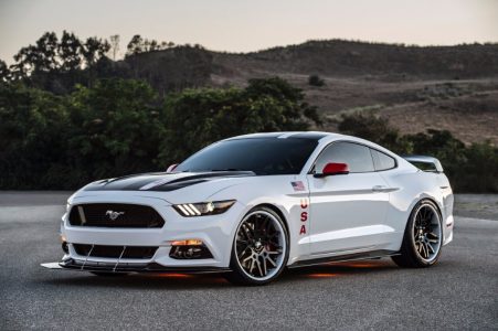 ford-mustang-apollo-edition-201522281_3