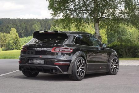 Mansory vuelve más agresivo al Porsche Macan