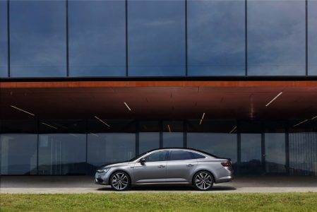 renault-talisman-2016-201522139_16