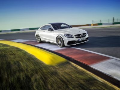 Mercedes-AMG C 63 Coupé: Ya es oficial y llega con 476 y 510 CV