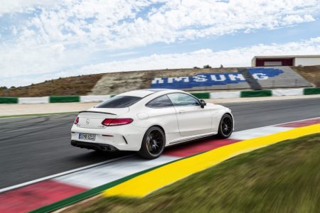 Mercedes-AMG C 63 Coupé: Ya es oficial y llega con 476 y 510 CV