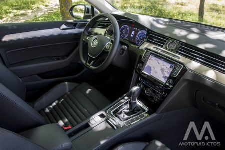 Prueba: Volkswagen Passat 2.0 TDI 150 CV Sport (equipamiento, comportamiento, conclusión)