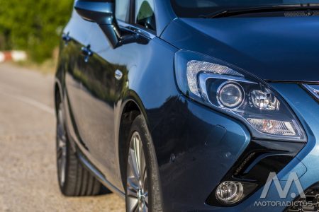 Prueba: Opel Zafira Tourer Turbo 200 CV (equipamiento, comportamiento, conclusión)