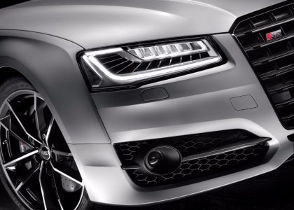 Audi S8 Plus: Te catapultará hasta los 305 km/h con sus 605 CV de potencia