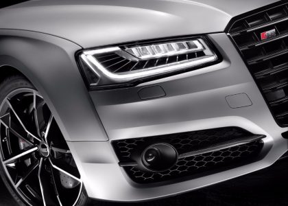 audi-s8-plus-201522577_10