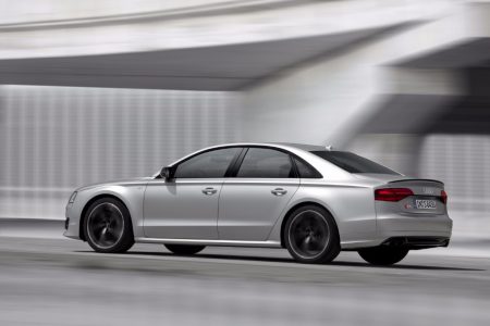 Audi S8 Plus: Te catapultará hasta los 305 km/h con sus 605 CV de potencia