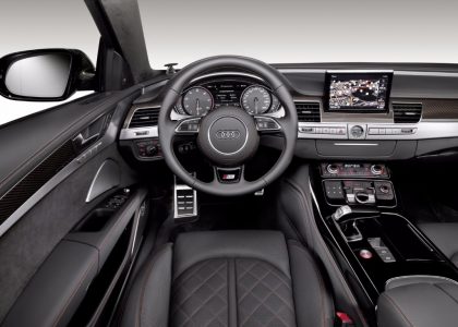 audi-s8-plus-201522577_7