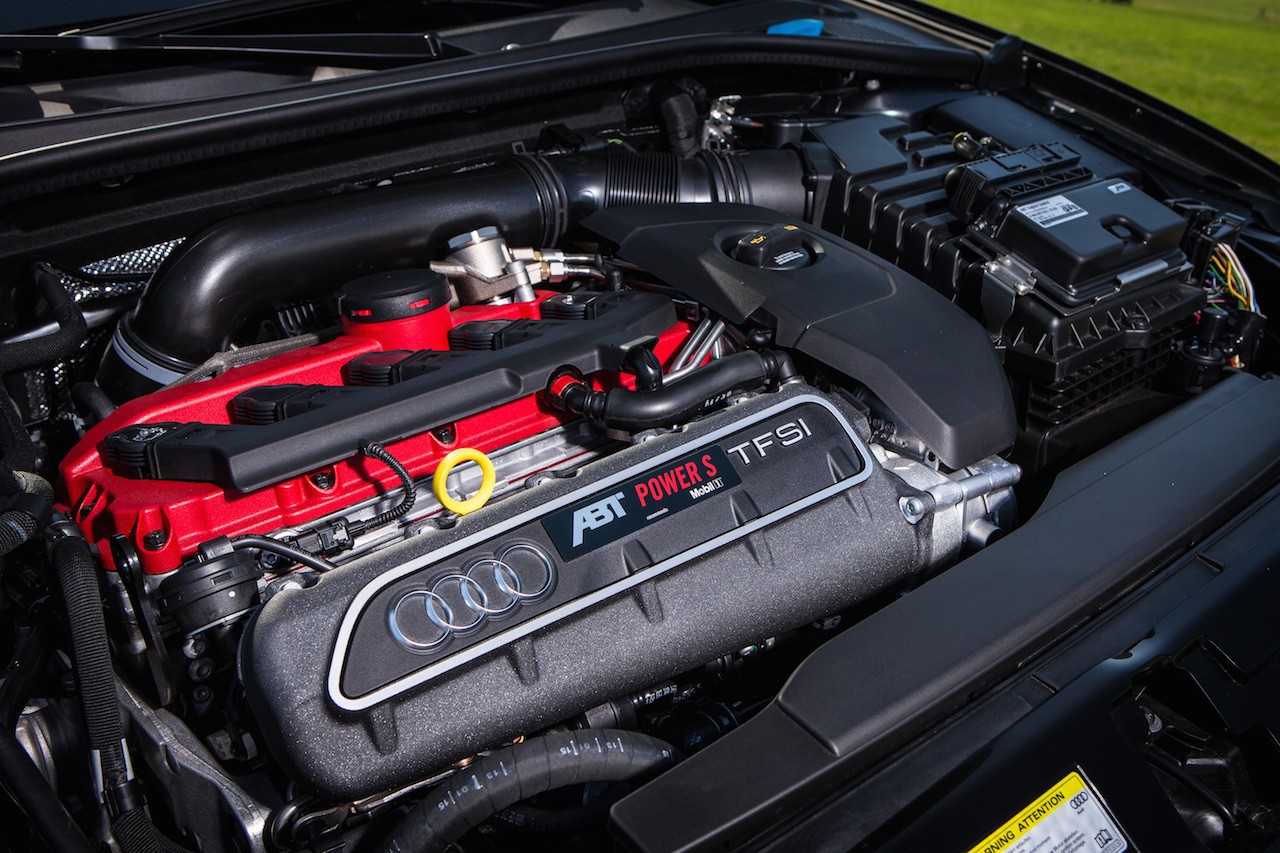 El Audi RS3 de ABT ahora cuenta con 430 CV: Por si no eran suficientes los 367 de serie...