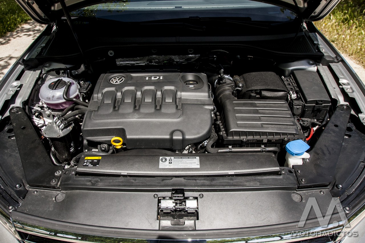 Prueba: Volkswagen Passat 2.0 TDI 150 CV Sport (diseño, habitáculo, mecánica) 3