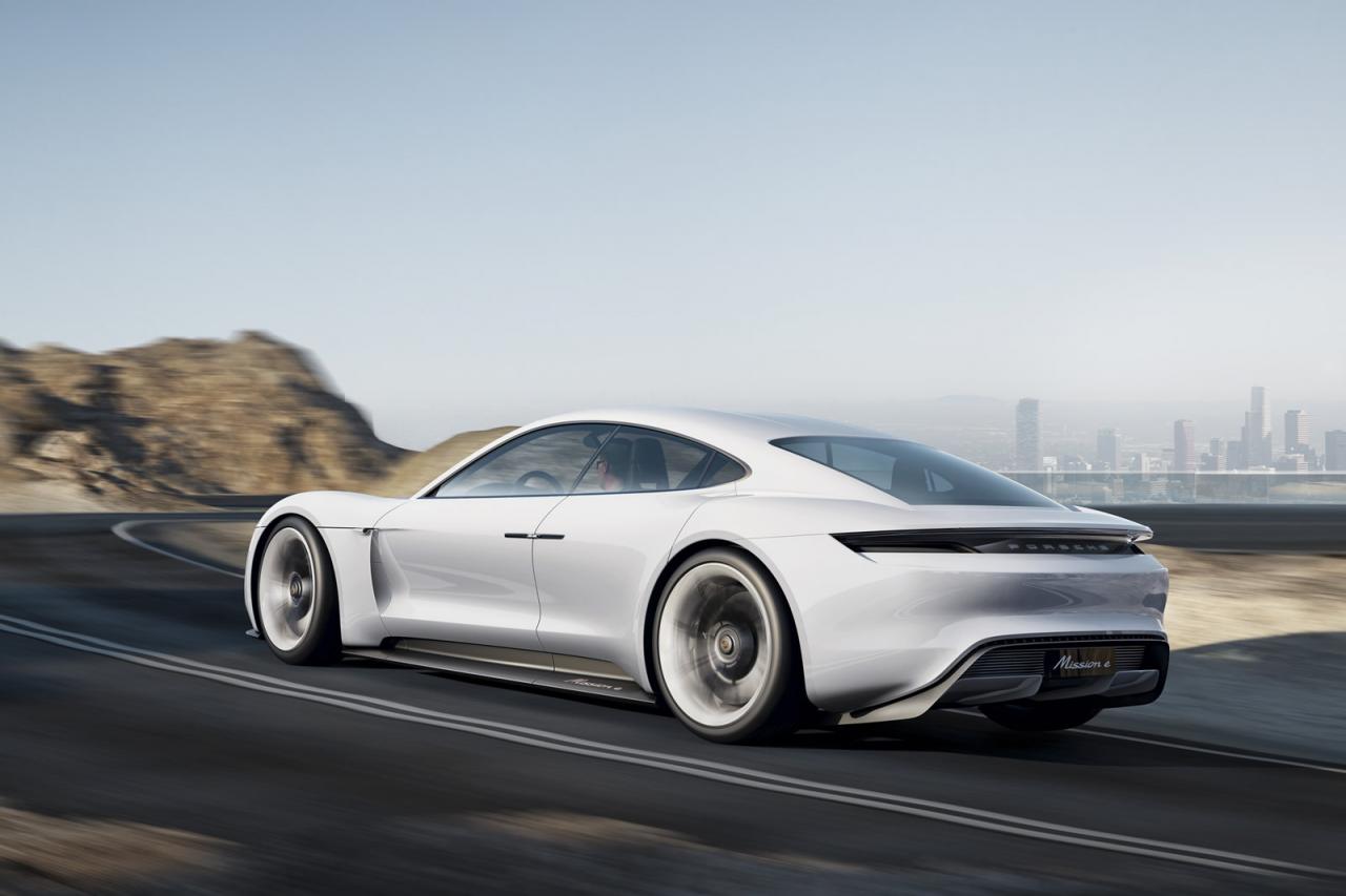 Porsche Mission E: el anticipo del deportivo eléctrico de Stuttgart