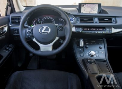 Prueba: Lexus CT 200h (equipamiento, comportamiento, conclusión)