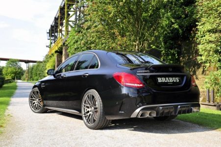 Mercedes_AMG_C63S_Brabus_2016_29