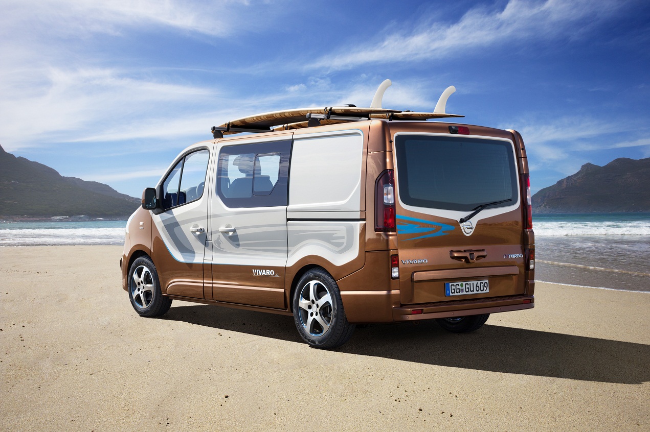 Opel Vivaro Surf Concept: ¿El furgón ideal para irte de escapada con los colegas?