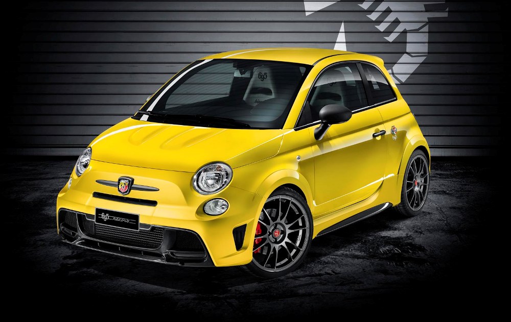 Abarth 595 Yamaha Racing Edition: El guiño a las dos ruedas