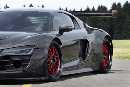 RECON MC8: Un Audi R8 V10 con 950 CV, propulsión trasera y kit de carrocería en fibra de carbono