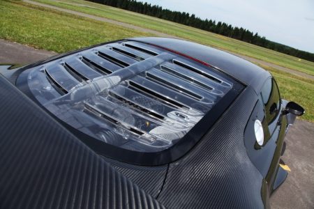 audi-r8-v10-plus-gets-a-950-hp-makeover-complete-with-carbon-fiber-body-also-girl-photo-gallery_10