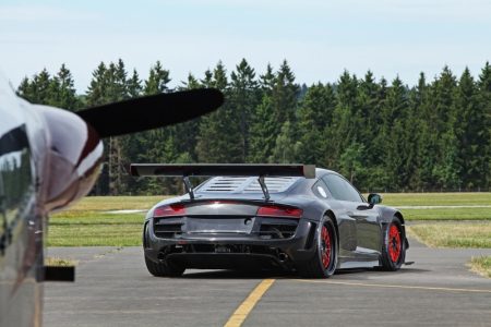 audi-r8-v10-plus-gets-a-950-hp-makeover-complete-with-carbon-fiber-body-also-girl-photo-gallery_14
