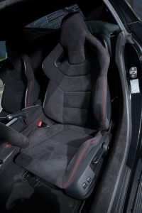 RECON MC8: Un Audi R8 V10 con 950 CV, propulsión trasera y kit de carrocería en fibra de carbono