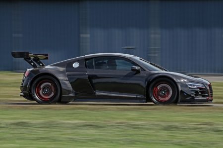 RECON MC8: Un Audi R8 V10 con 950 CV, propulsión trasera y kit de carrocería en fibra de carbono