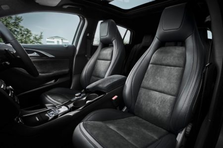 infiniti-q30-201523162_19