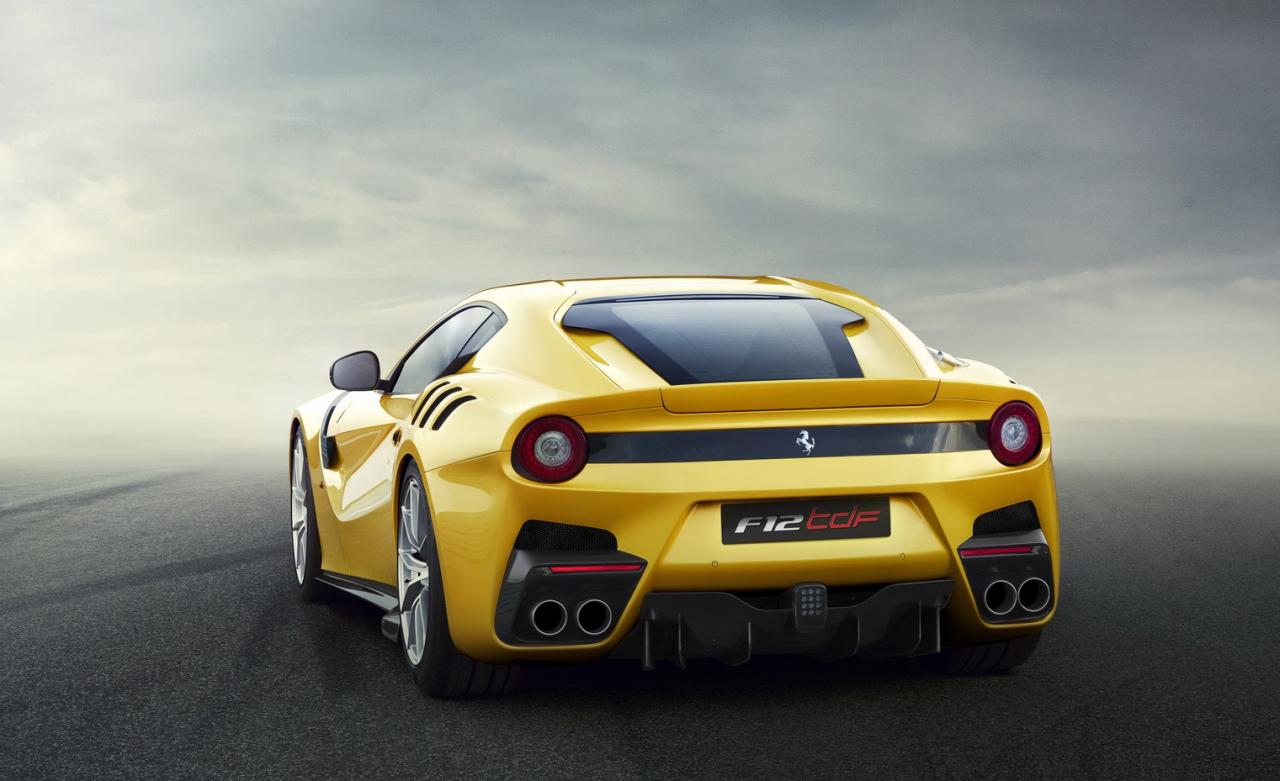 Oficial: Ferrari F12tdf, el más radical con 780 caballos