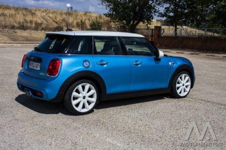 Prueba: Mini Cooper S 5 puertas (equipamiento, comportamiento, conclusión)