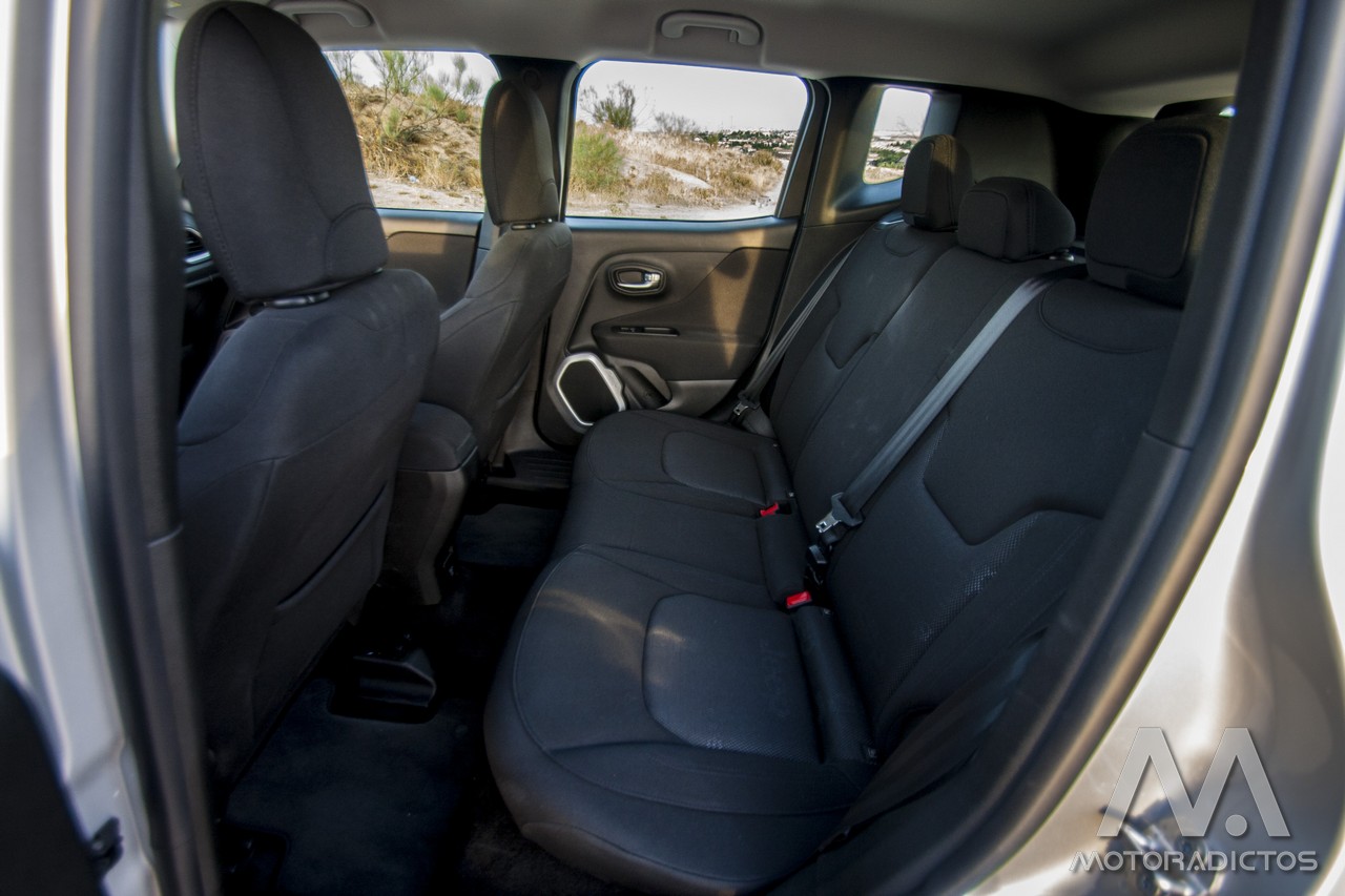 Prueba: Jeep Renegade 2.0 MultiJet 120 CV 4x4 (diseño, habitáculo, mecánica)