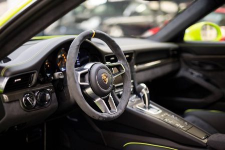 Porsche-911-GT3-RS-8
