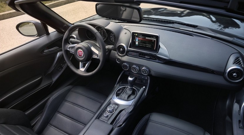 Fiat 124 Spider: El roadster italiano con raíces japonesas ya es oficial 3