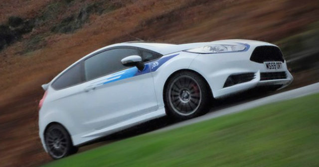 Recalentamiento de un ford fiesta #5