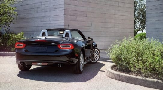 Fiat 124 Spider: El roadster italiano con raíces japonesas ya es oficial