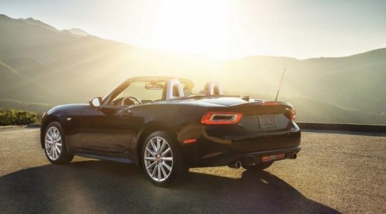 Fiat 124 Spider: El roadster italiano con raíces japonesas ya es oficial