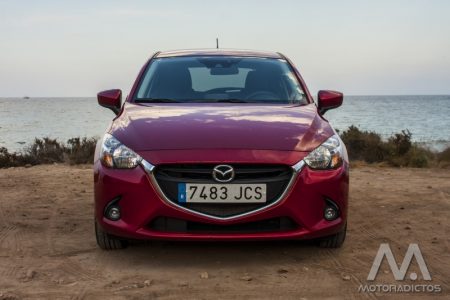 Prueba: Mazda 2 SkyActiv-G 75 CV Style+ (equipamiento, comportamiento, conclusión)