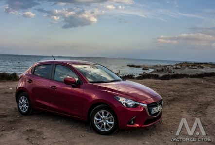 Prueba: Mazda 2 SkyActiv-G 75 CV Style+ (equipamiento, comportamiento, conclusión)