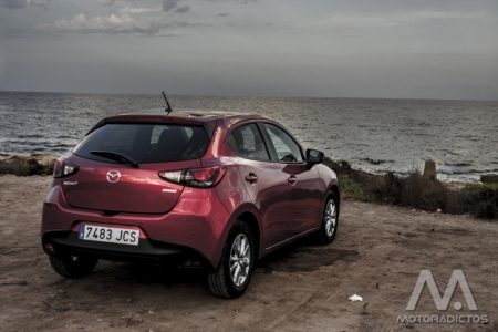 Prueba: Mazda 2 SkyActiv-G 75 CV Style+ (equipamiento, comportamiento, conclusión)