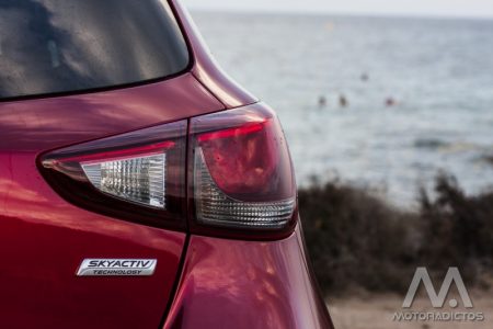 Prueba: Mazda 2 SkyActiv-G 75 CV Style+ (equipamiento, comportamiento, conclusión)