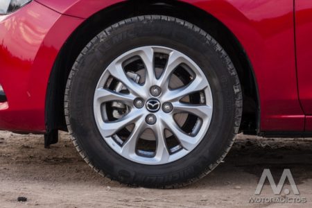 Prueba: Mazda 2 SkyActiv-G 75 CV Style+ (equipamiento, comportamiento, conclusión)